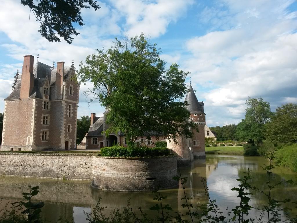 שברני Chateau Du Breuil מראה חיצוני תמונה